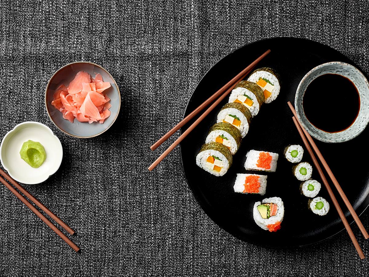 00 Dreierlei Maki Das Japan Kochbuch Foodstyling by Sven Dittmann fuer EMF Verlag Muenchen